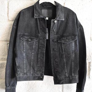 American Eagle Over sized Jean Jacket (NWT)